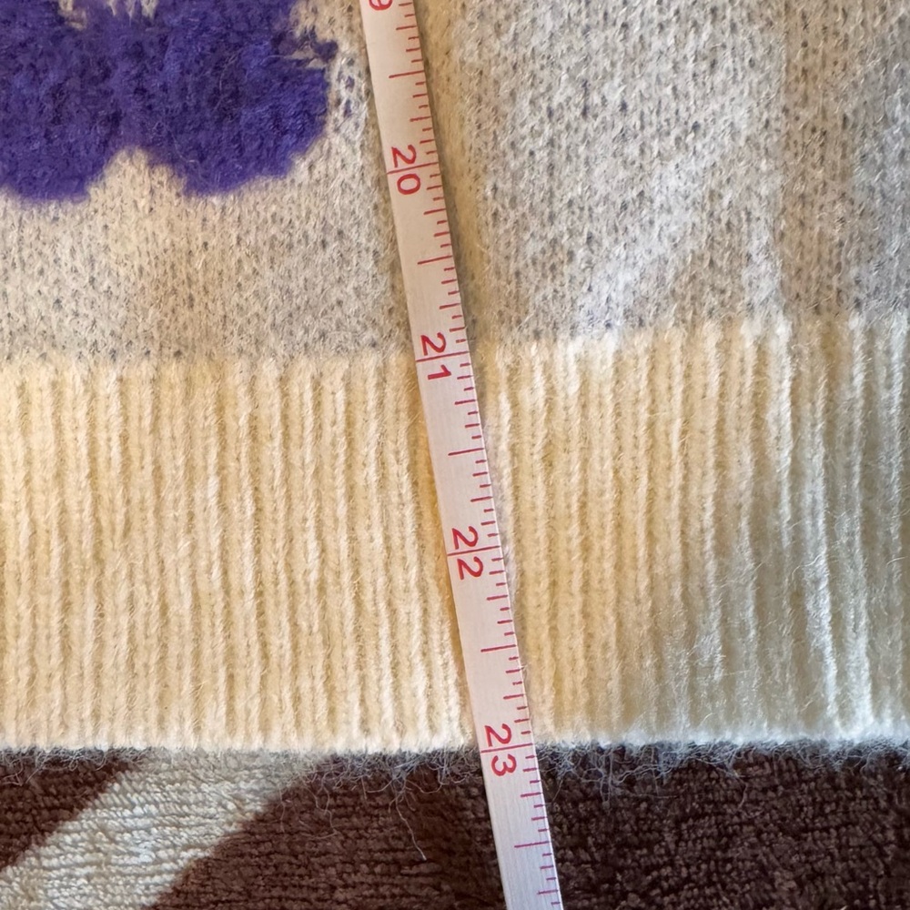 BiBi Women's Turtleneck Zip Cream Sweater with Purple Floral Design NWT - Picture 9 of 11